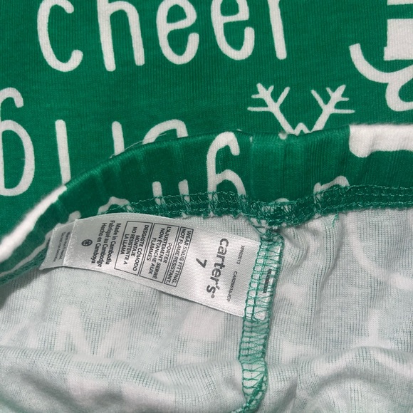 Carter’s Christmas PJs Size 7 (unisex) - Picture 4 of 7